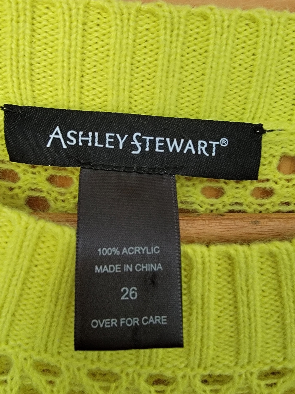 Ashley Stewart Neon Lime Open-Weave Crewneck Sweater - Size 26 - Picture 3 of 3